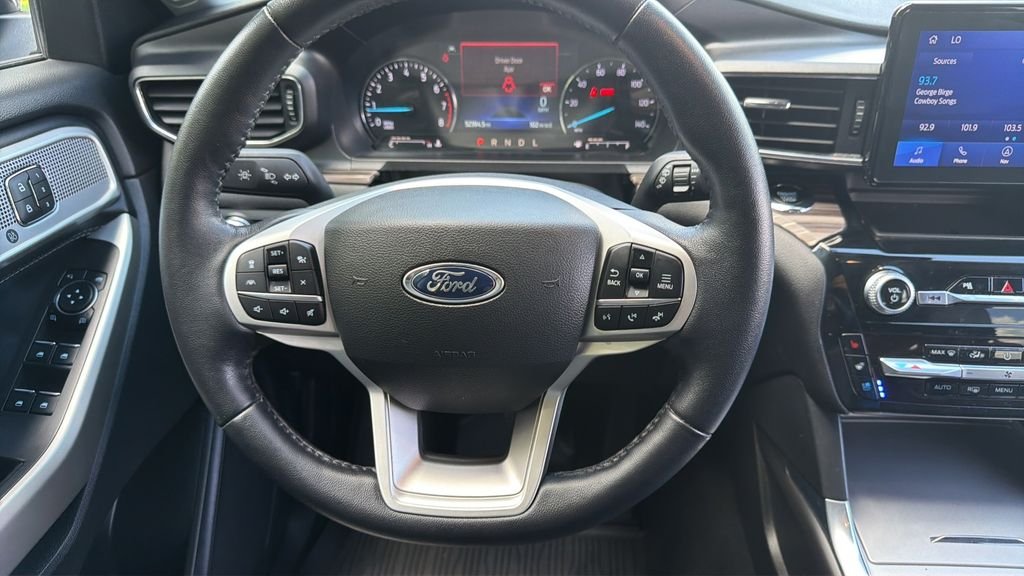 Used 2023 Blue Ford Limited image 14