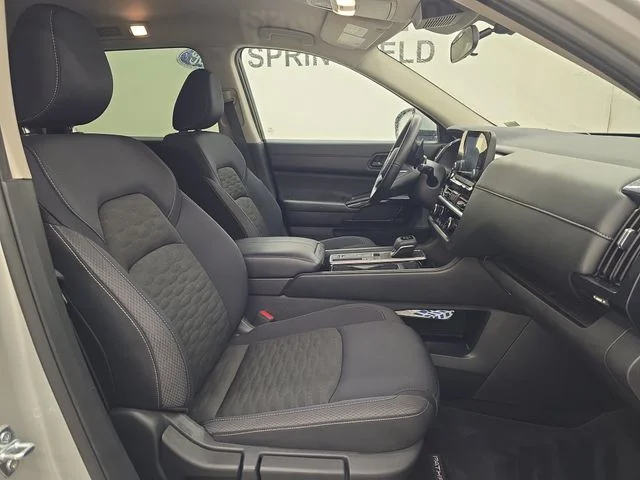 Used 2025 Brilliant Silver Metallic Nissan SV image 9