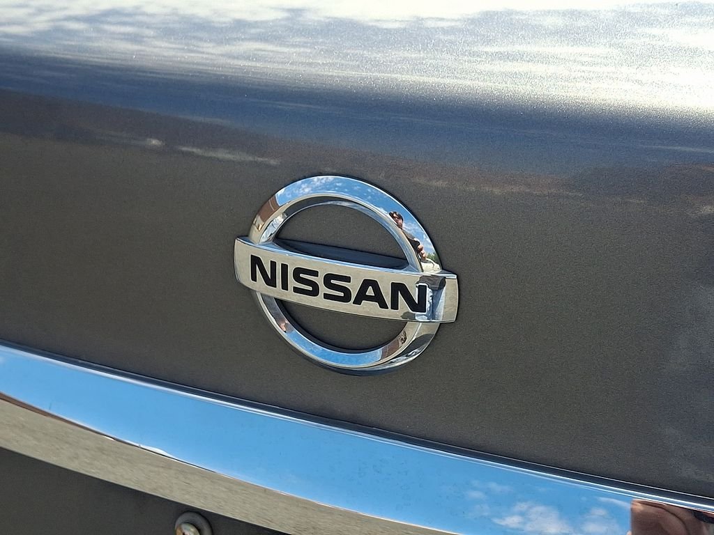 Used 2018 Gun Metallic Nissan S image 26