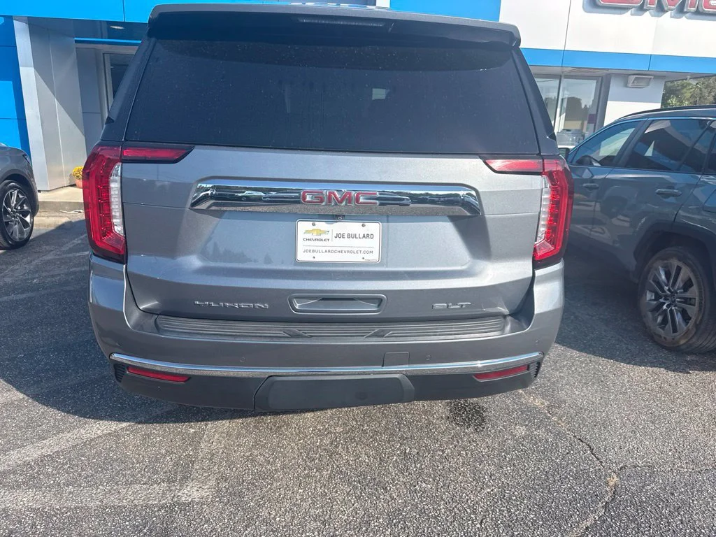 Used 2021 SATIN STEEL METALLIC GMC SLT image 5