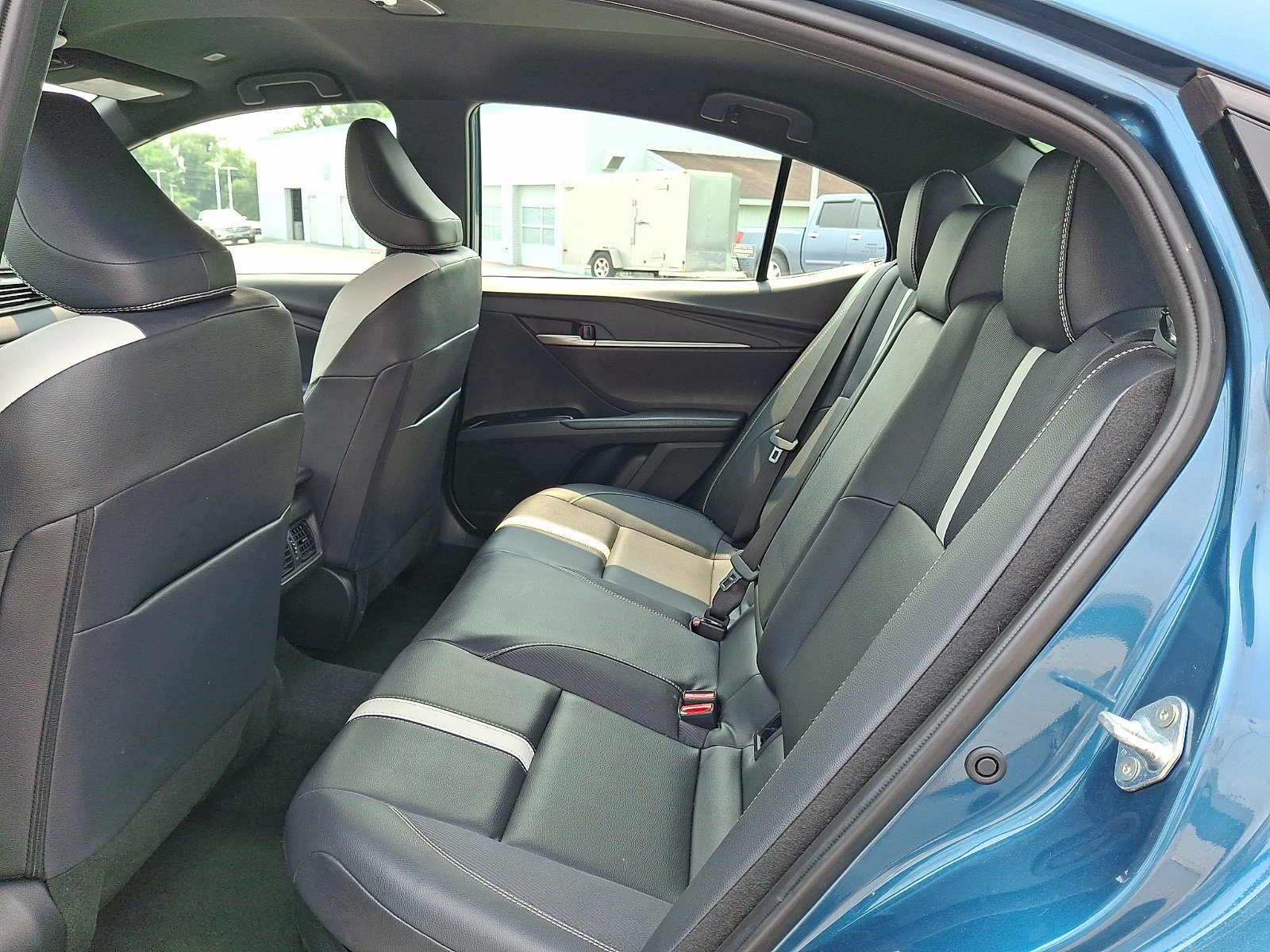 Used 2025 Ocean Gem   795 Toyota SE image 11