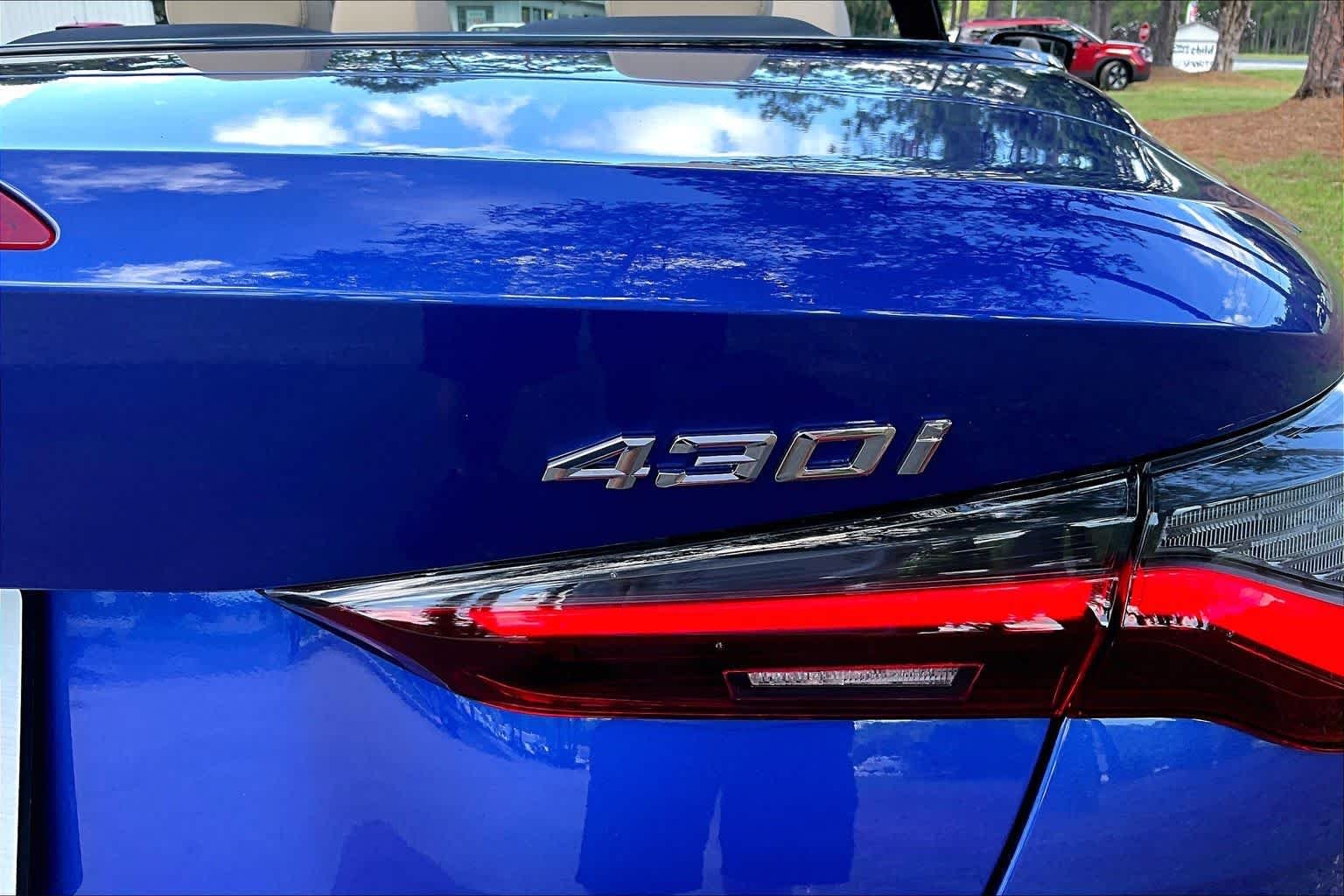 New 2027 Portimao Blue Metallic BMW 430i image 15