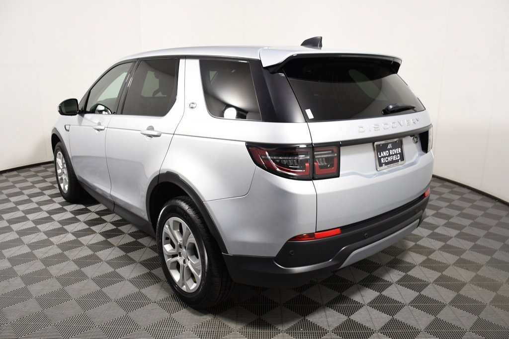 Used 2022 Hakuba Silver Metallic Land Rover S image 4