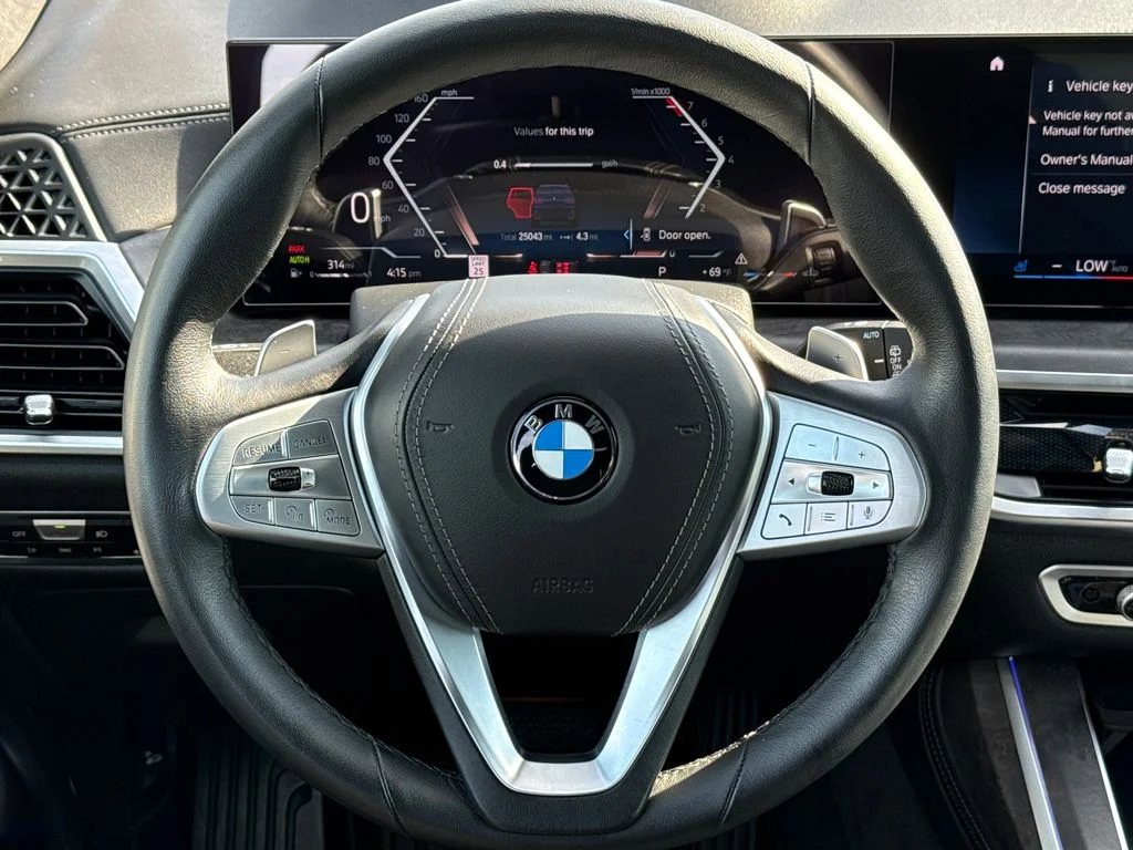 2023 BMW X7 40i - Photo 17