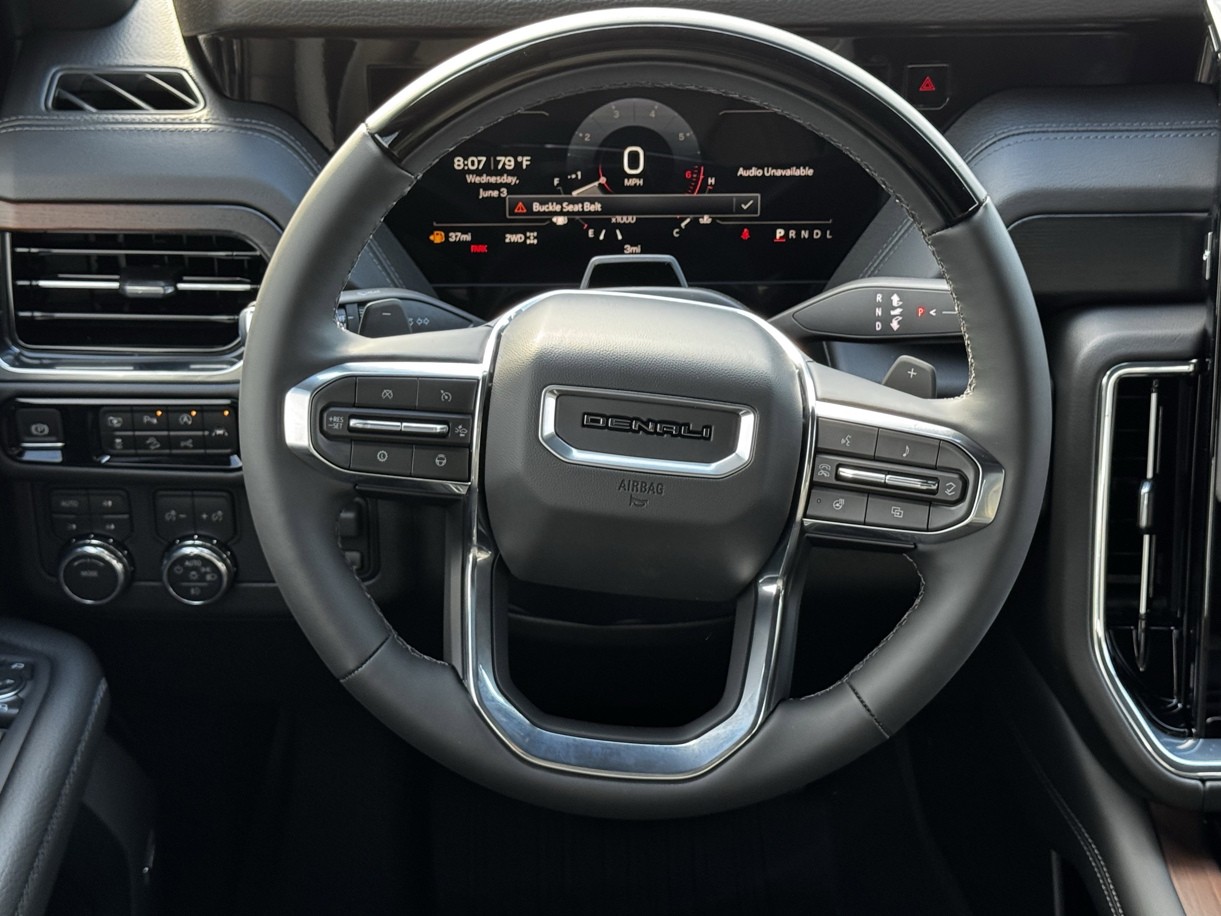 2026 GMC Yukon XL Denali - Photo 14