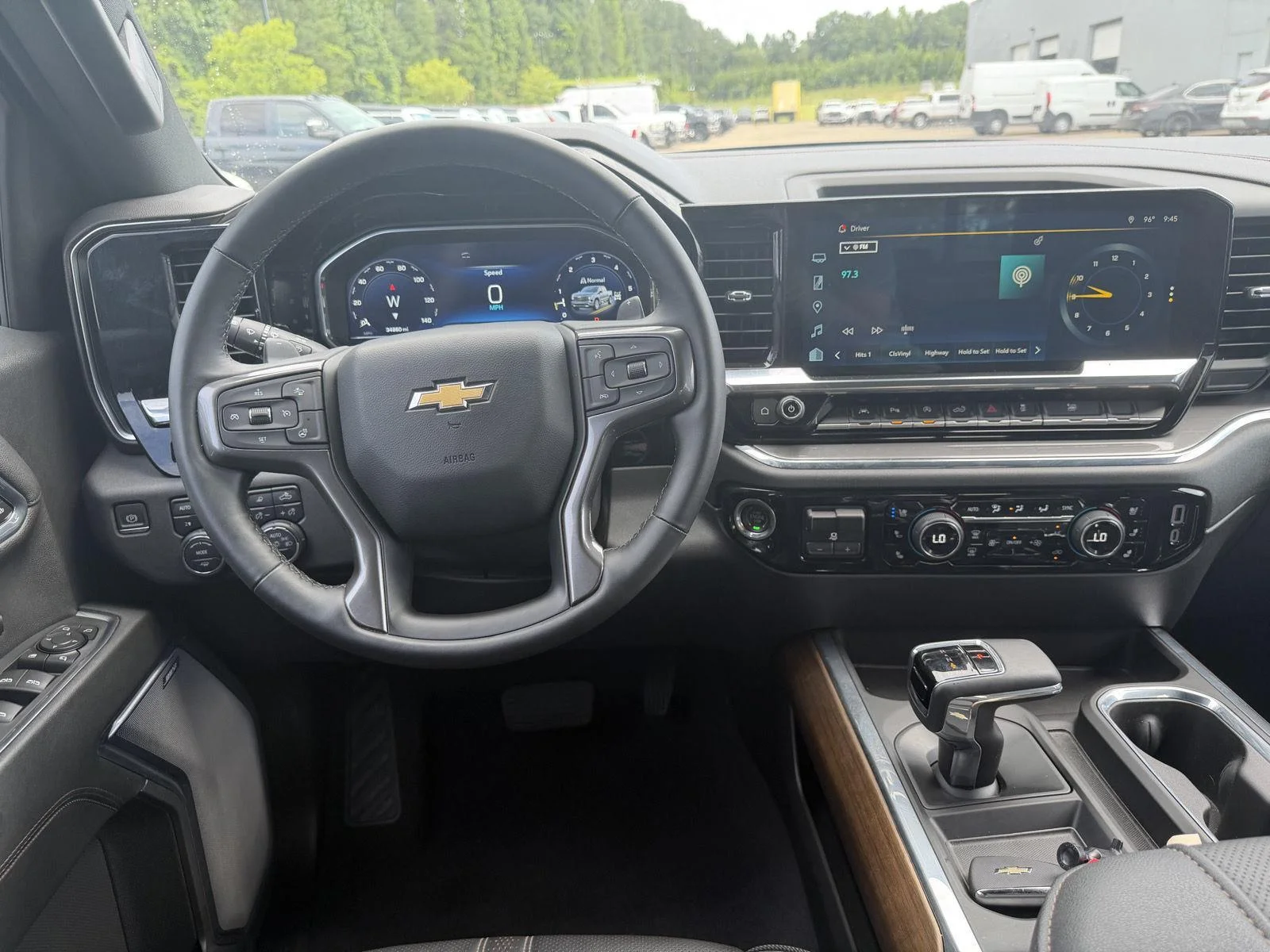 Used 2023 Black Chevrolet High Country image 8