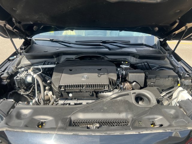 Used 2025 Majestic Black Pearl Acura Advance Package image 6