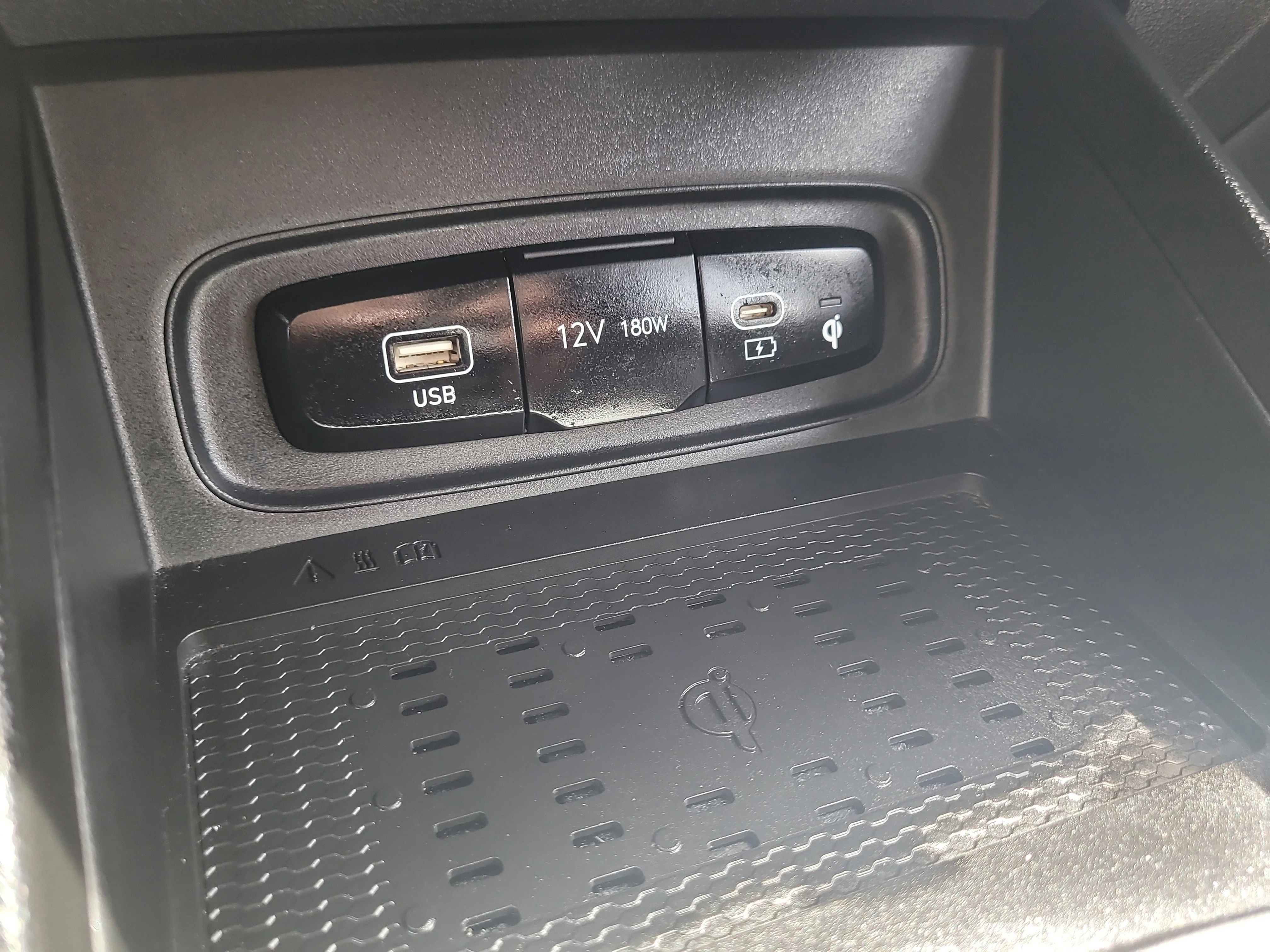 Used 2023 Ecotronic Gray Hyundai Limited image 24