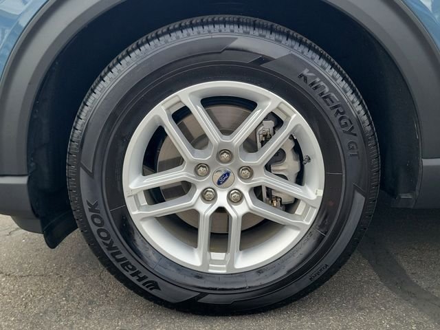 Used 2026 Vapor Blue Metallic Ford Active image 26