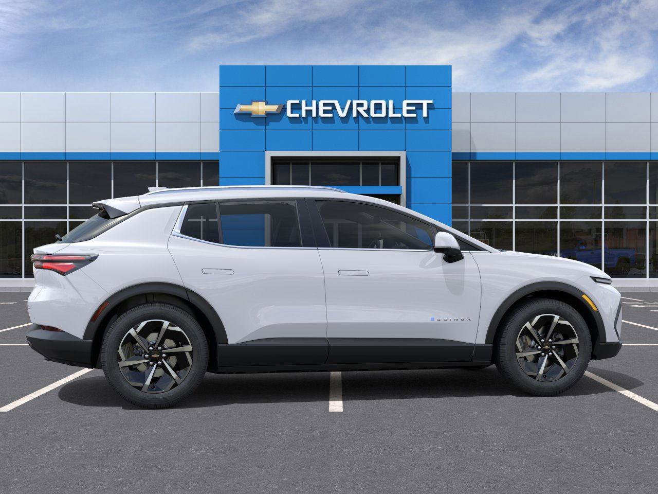 2026 Chevrolet Equinox EV 2LT - Photo 5