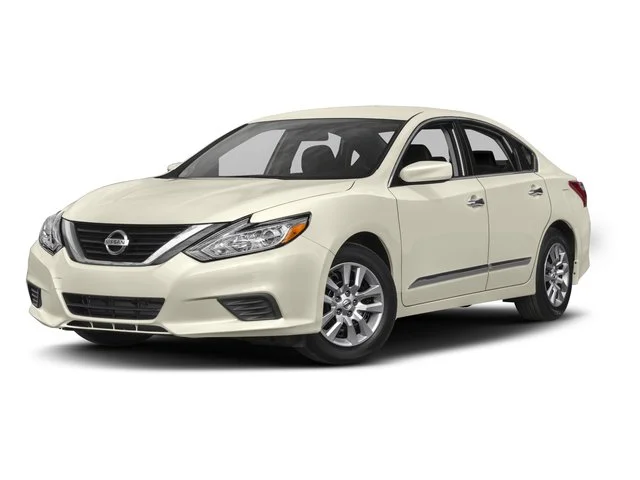 Used 2017 Gun Metallic Nissan 2.5 S image 1
