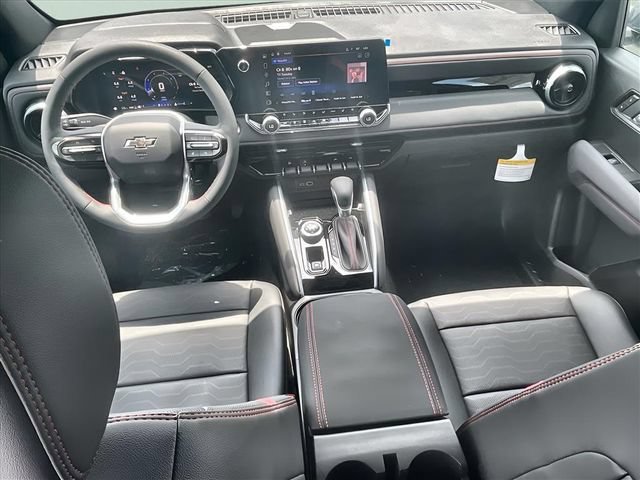 New 2025 Black Chevrolet Z71 image 15