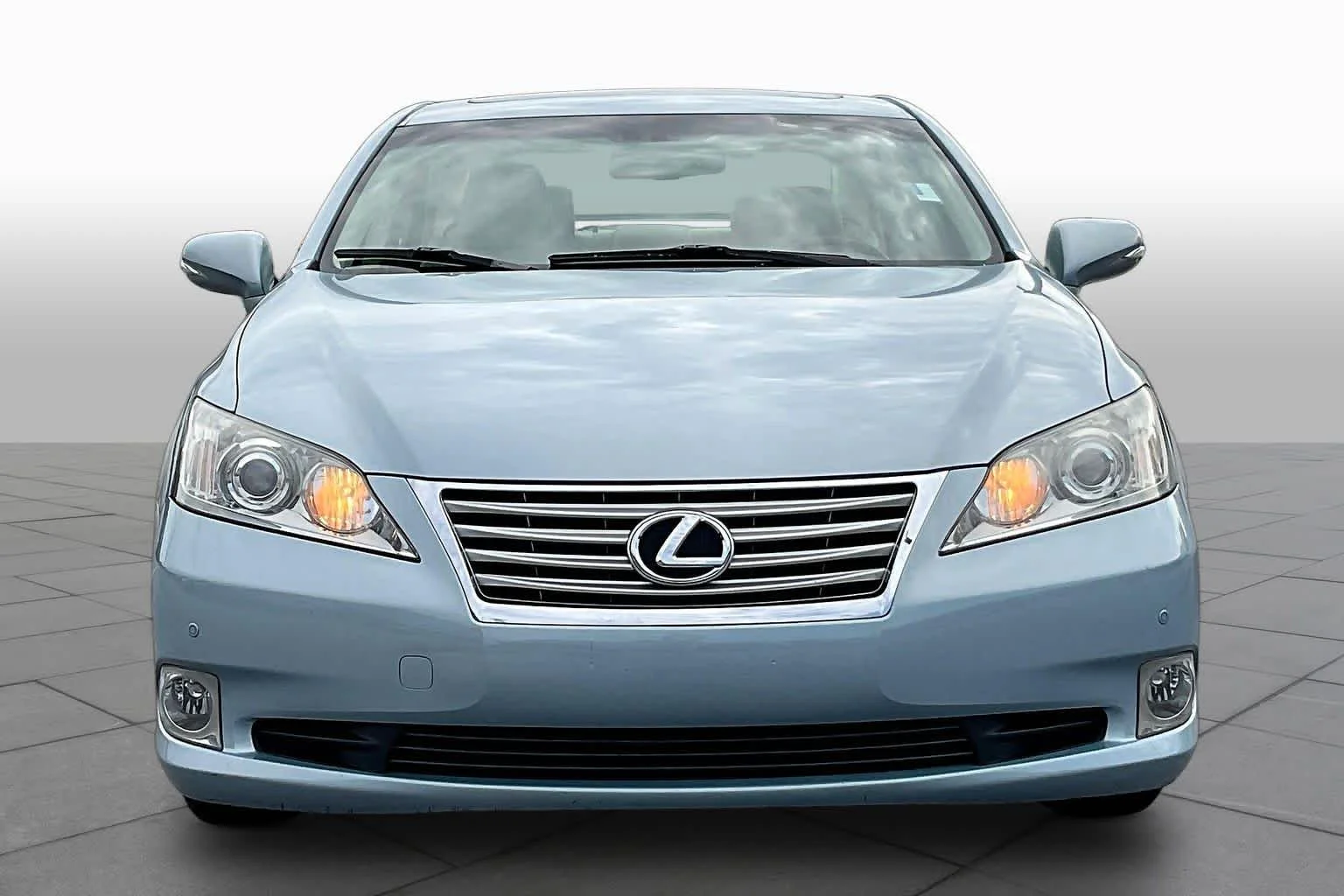 Used 2012 Cerulean Blue Metallic Lexus  image 4