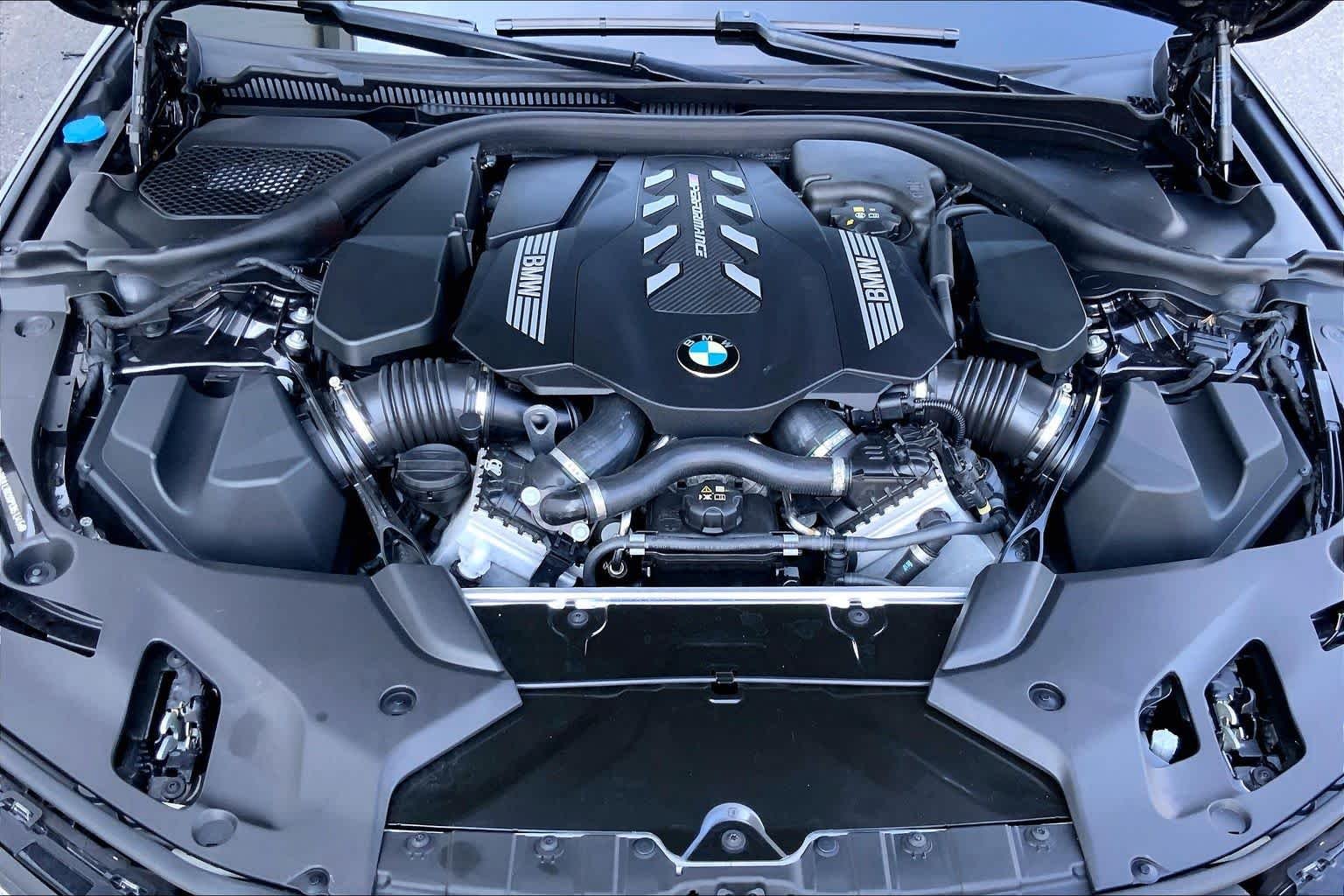 Certified Used 2023 Dark Graphite Metallic BMW M550i xDrive image 29