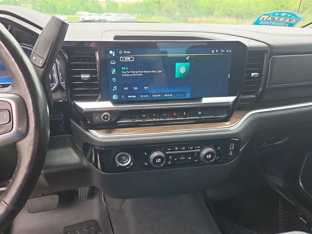 2022 Chevrolet Silverado 1500 RST - Photo 17