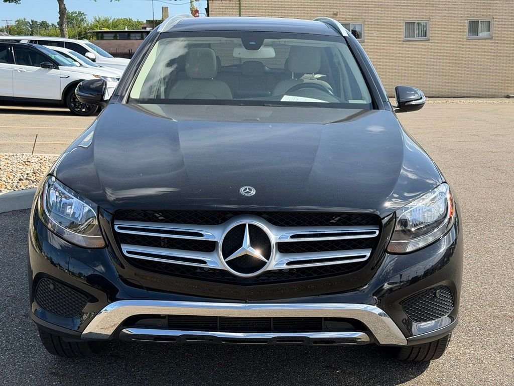 Used 2018 Black Mercedes-Benz GLC 300 image 5