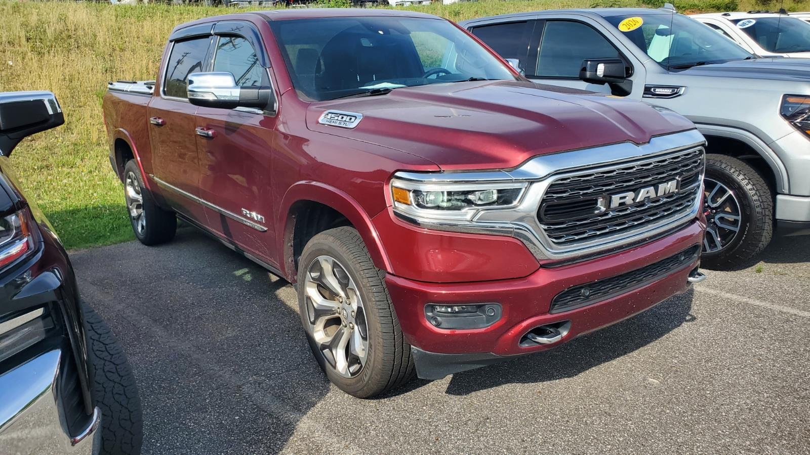 Used 2020 Delmonico Red Pearlcoat Ram Limited image 2