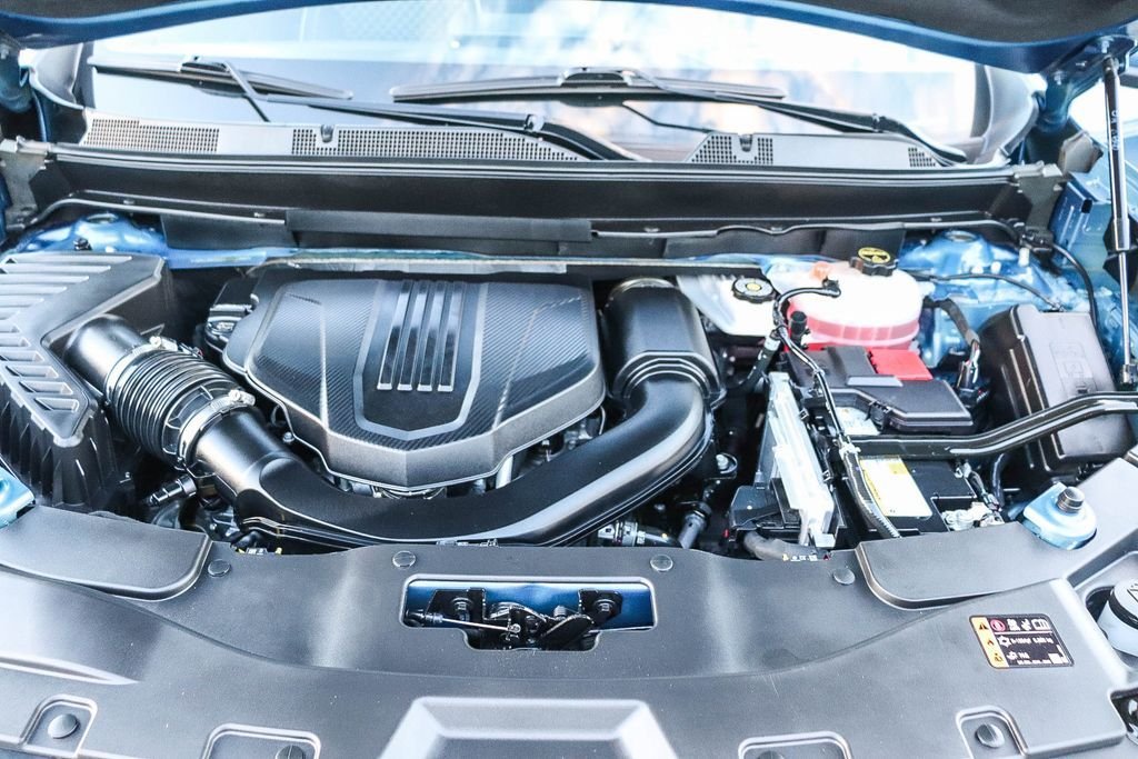 Used 2025 Downpour Metallic GMC Denali image 30