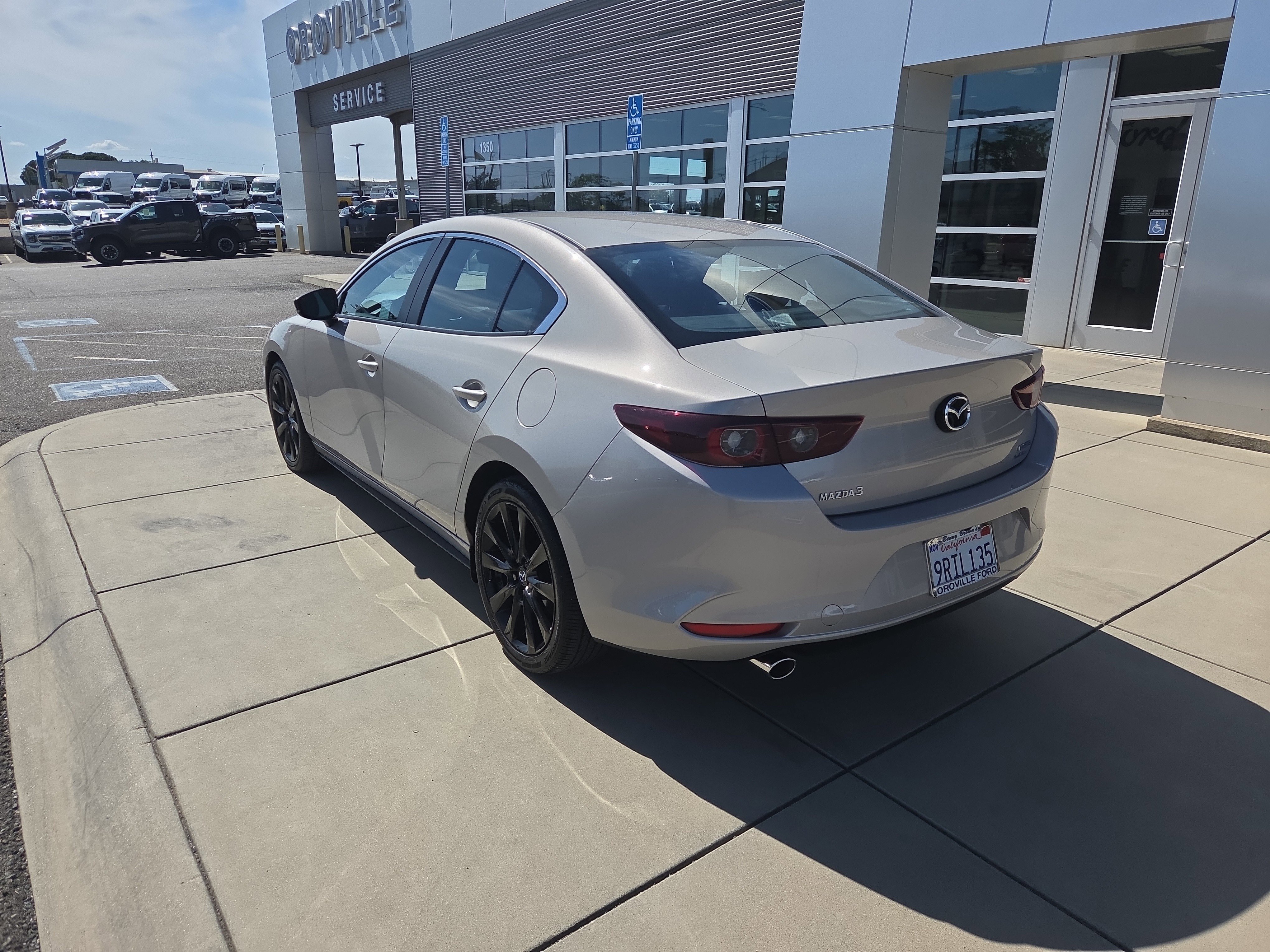 Certified Used 2025 Platinum Quartz Metallic Mazda 2.5 S Select Sport image 3