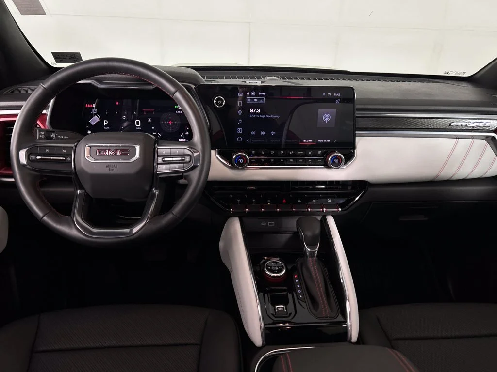 2024 GMC Canyon AT4X - Photo 20