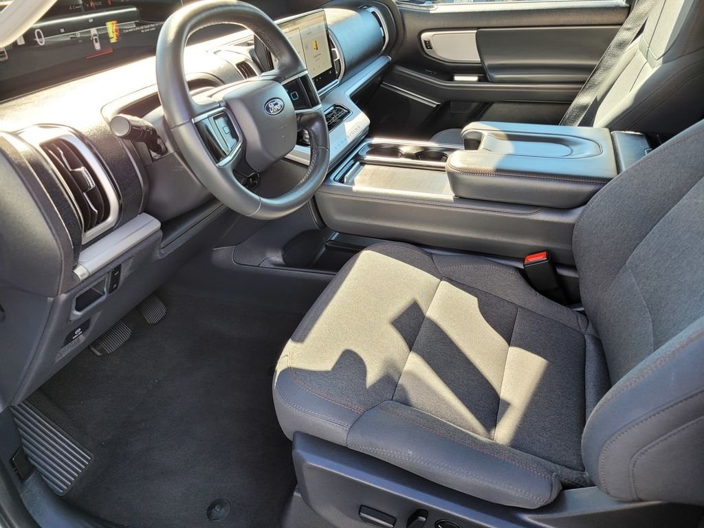 Used 2025 Silver Ford Active image 16