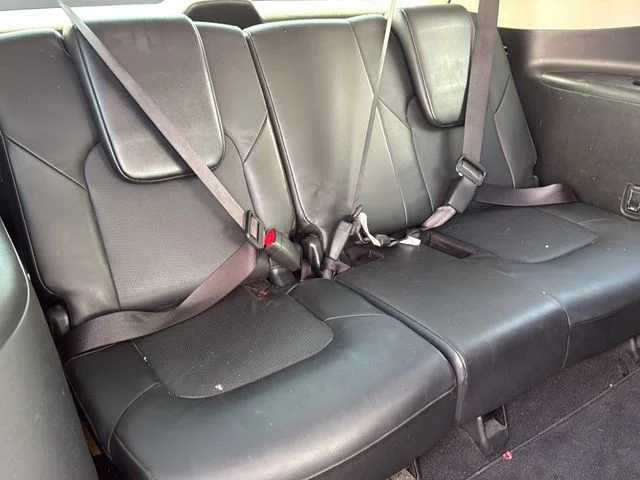 Used 2019 Blue Nissan Platinum image 12