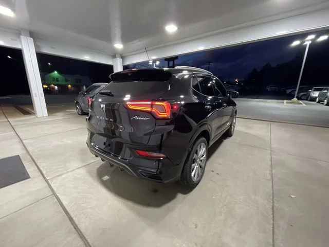 2024 Buick Encore GX Avenir - Photo 9