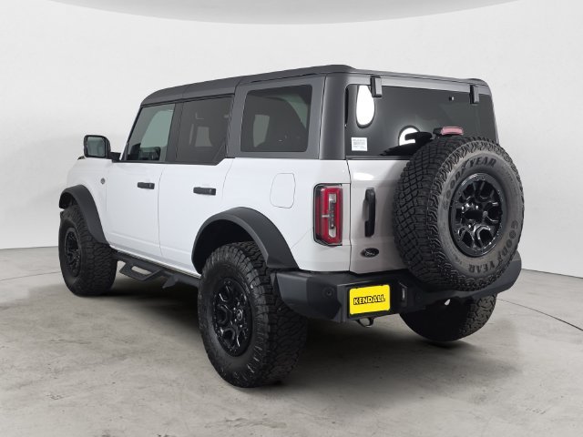 Used 2024 Oxford White Ford Wildtrak image 7