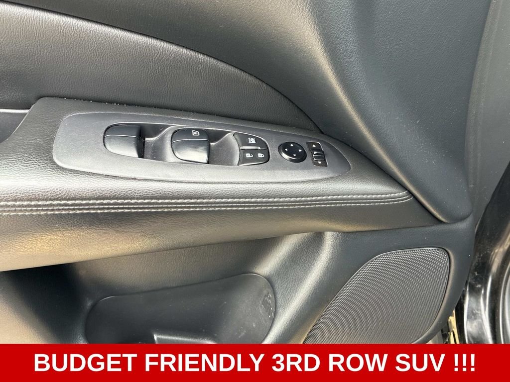 Used 2020 Black Nissan S image 18