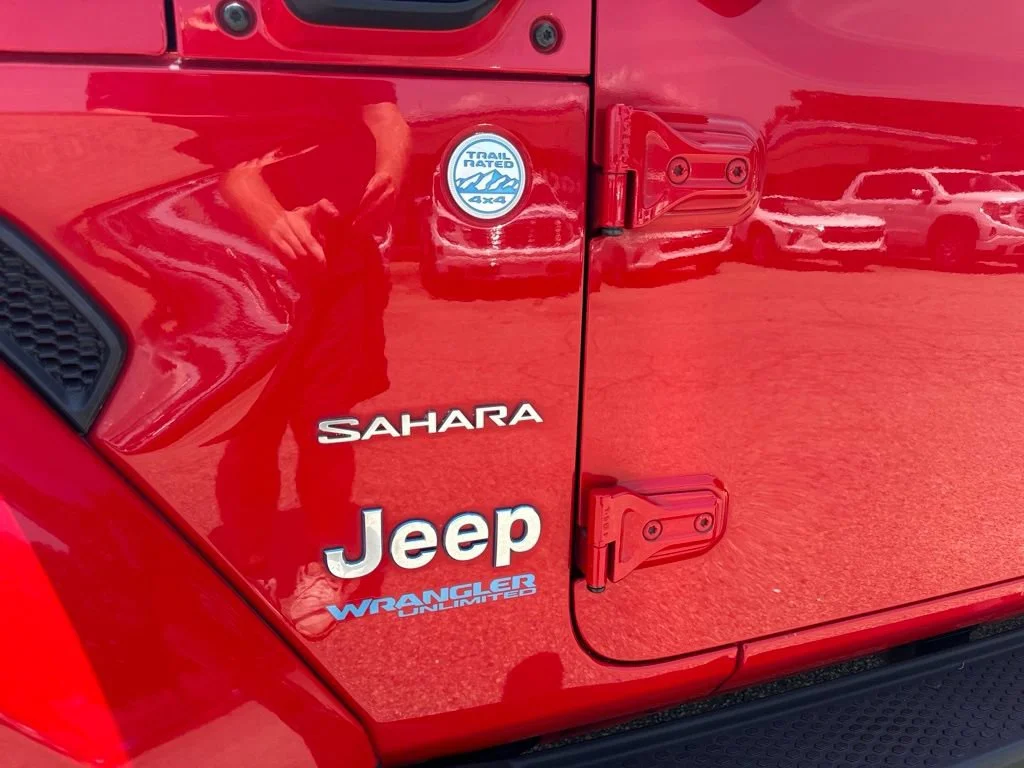 Used 2021 Red Jeep Unlimited Sahara image 29