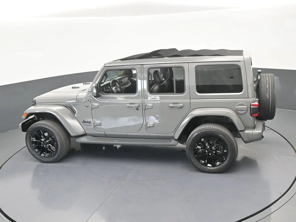 Used 2022 Sting-Gray Clearcoat Jeep Unlimited Sahara High Altitude image 53