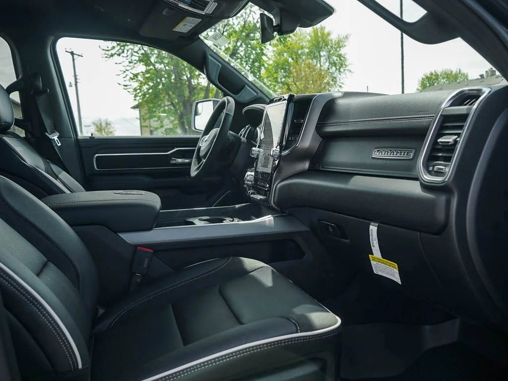 New 2026 Diamond Black Crystal Pearlcoat RAM LARAMIE image 9