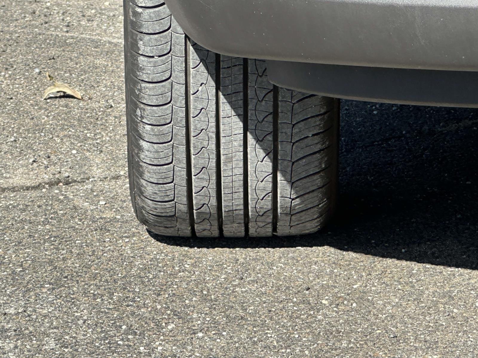 Certified Used 2023 Gray Hyundai SEL image 15