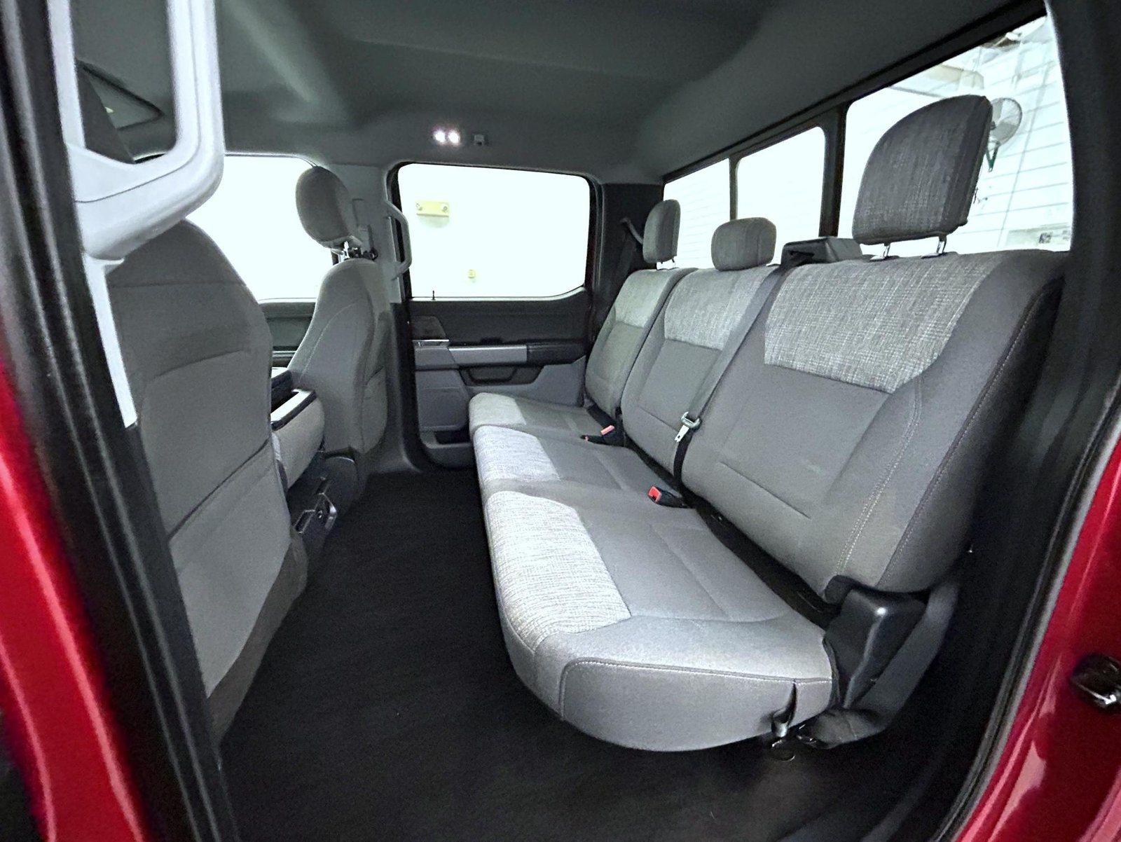Used 2021 Red Ford XLT image 19
