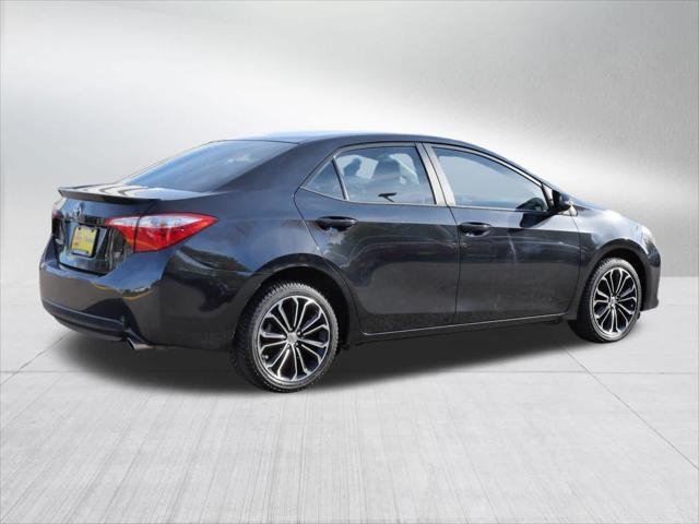 Certified Used 2016 BLACK SAND PEARL Toyota  image 7