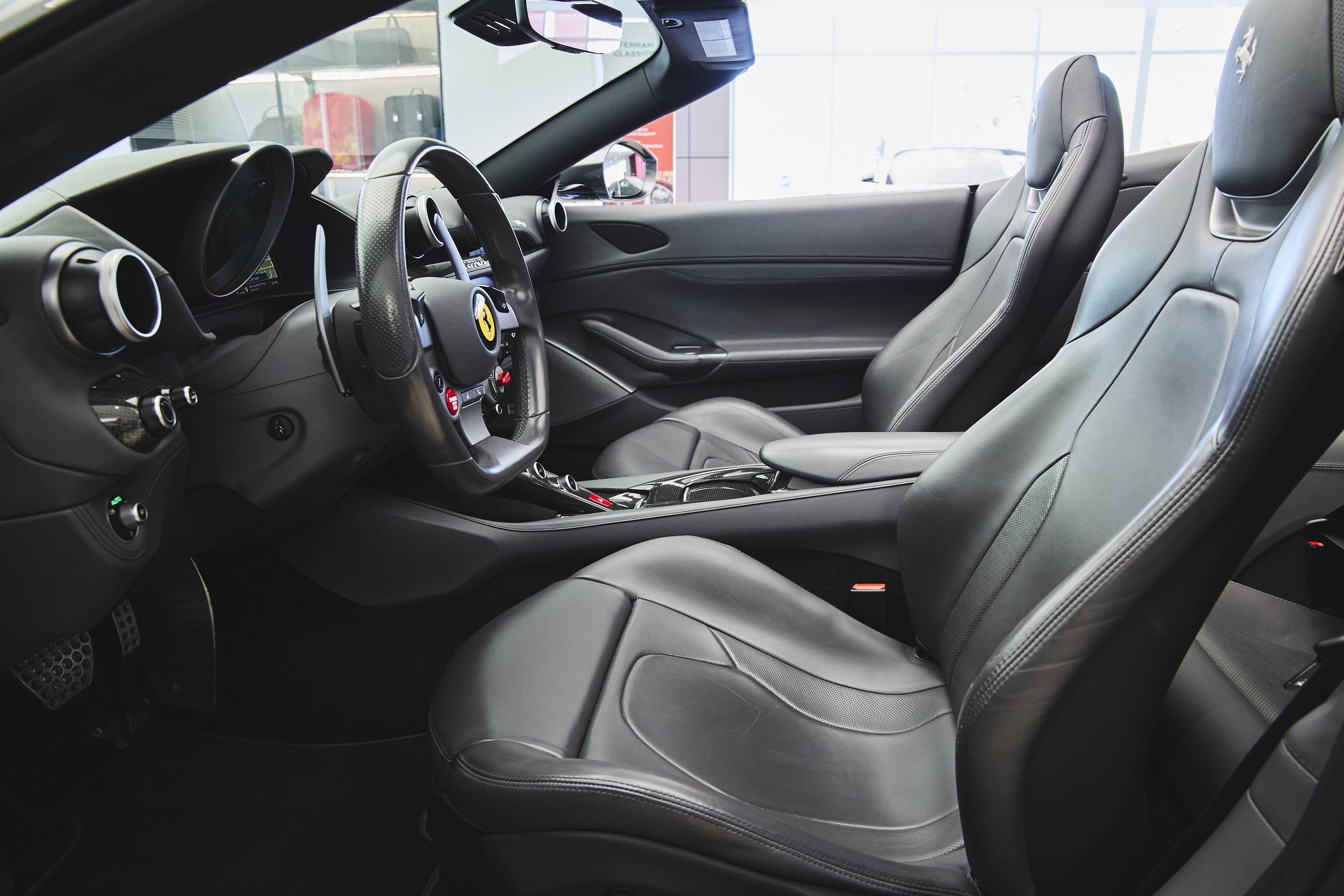 Used 2019 Grigio Silverstone Metallic Ferrari  image 25