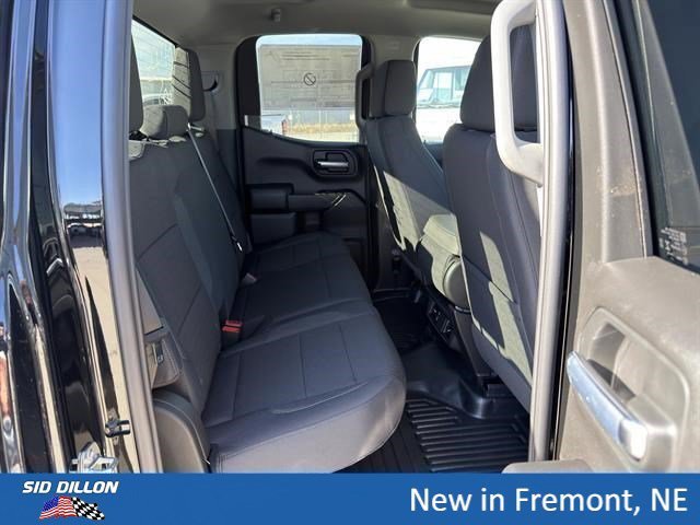 New 2026 Onyx Black GMC Pro image 15