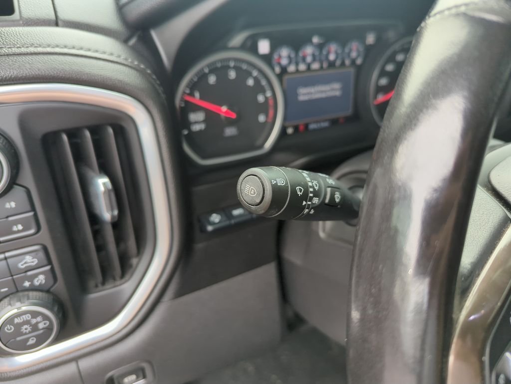 Used 2020 Blue Chevrolet High Country image 19