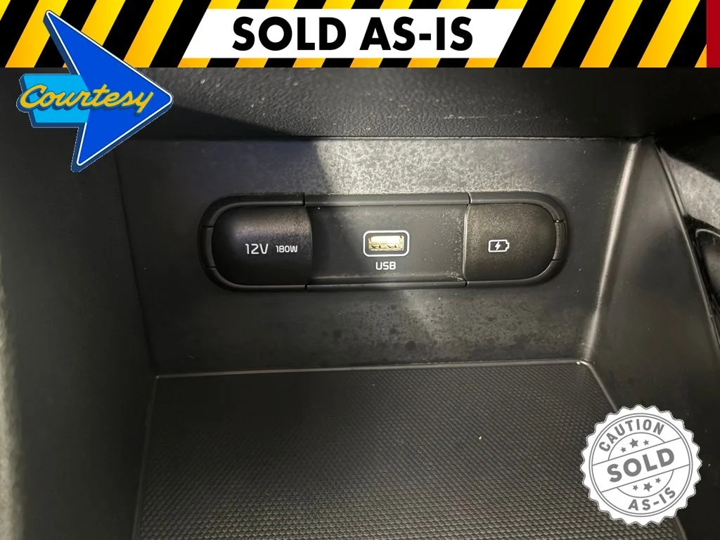 Used 2021 Red Kia LXS image 28