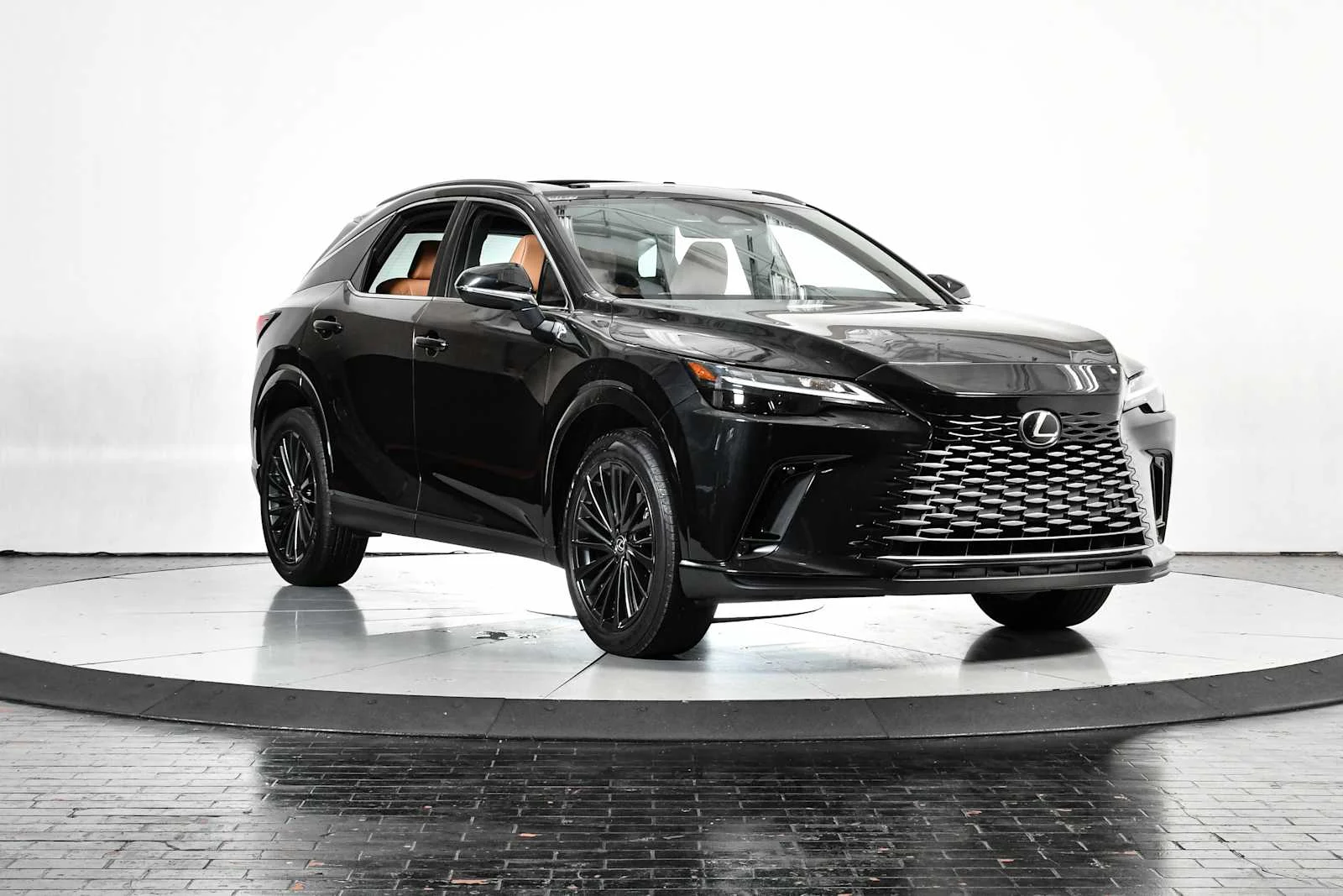 Certified Used 2025 CAVIAR Lexus Premium image 9