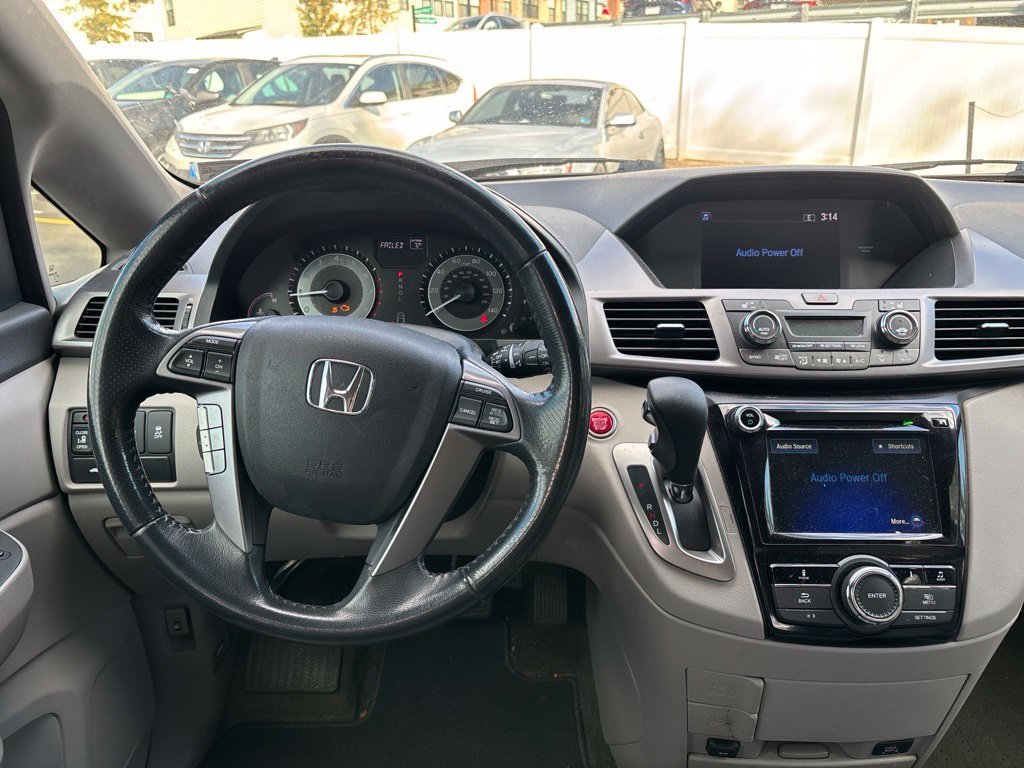 Used 2014 Modern Steel Metallic Honda EX-L image 13