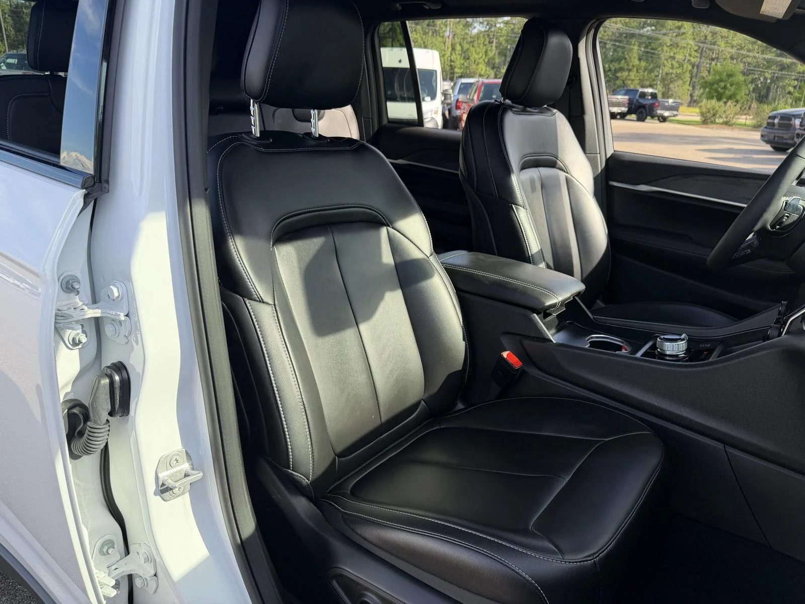 Used 2025 Bright White Clearcoat Jeep Limited image 21