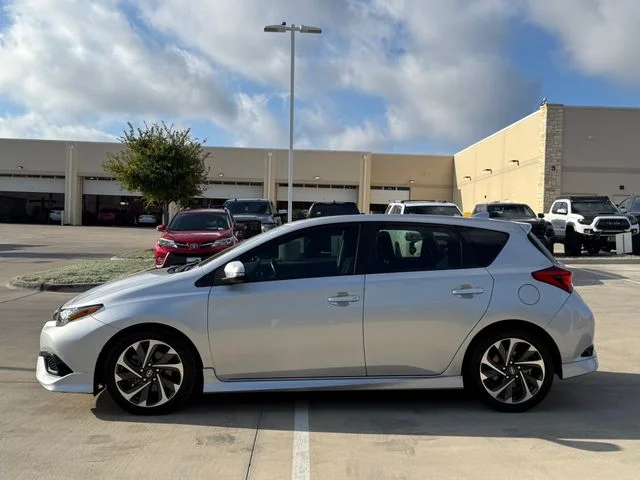 Used 2016 Classic Silver Metallic Scion Base image 7