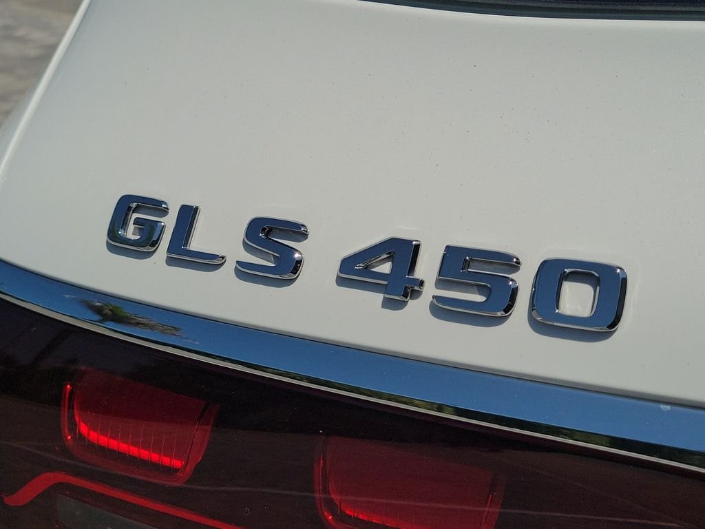 Used 2026  Mercedes-Benz GLS 450 image 10