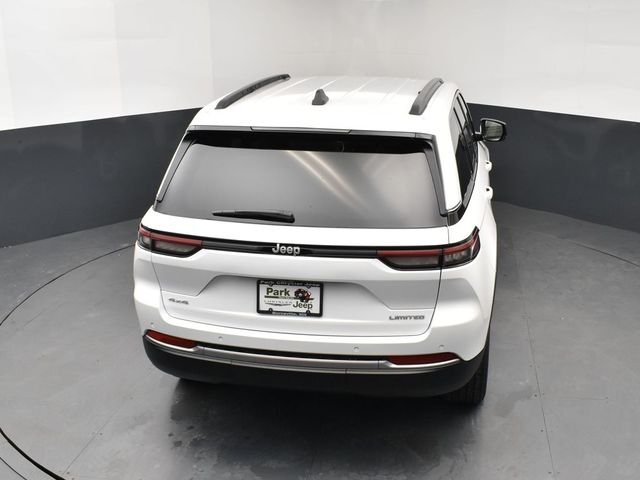 New 2026 Bright White Clear-Coat Exterior Paint Jeep Limited image 17