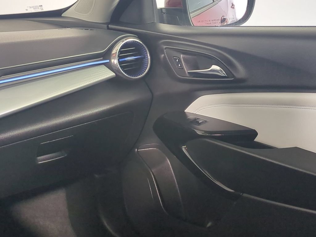 2025 Chevrolet Trax LT - Photo 21