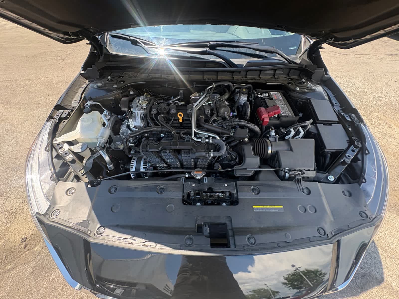 Used 2025 Super Black Nissan SV image 25