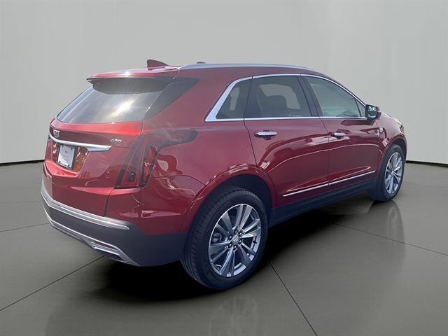 2024 Cadillac XT5 Premium Luxury, photo 5 of 12