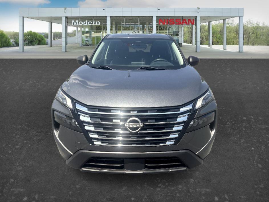 Used 2024 Gun Metallic Nissan S image 8