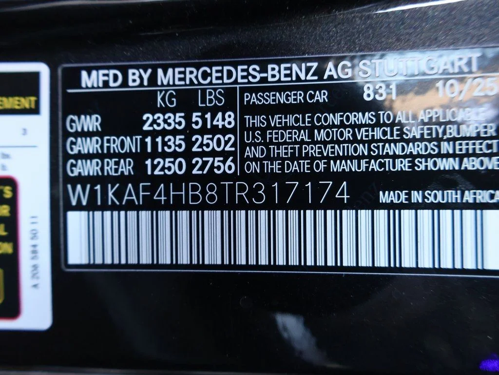 Certified Used 2026 Graphite Gray Metallic Mercedes-Benz C 300 image 42